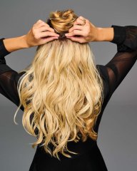 19" Wavy Invisible Extension by Hairdo