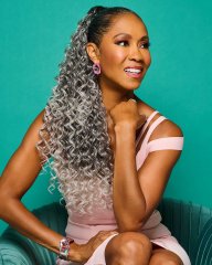 27" Glam Curls Pocket Pony Hairpiece by Kim Kimble